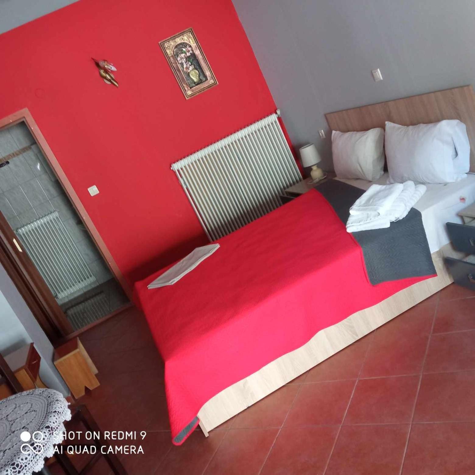 Guest House Sakis. Órma Kültér fotó